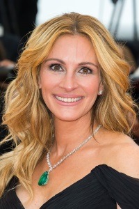 Julia Roberts, desemnata pentru a cincea oara cea mai frumoasa femeie din lume