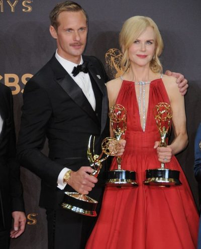 Sarut controversat la Emmy 2017 intre Nicole Kidman si Alexander Skarsgard